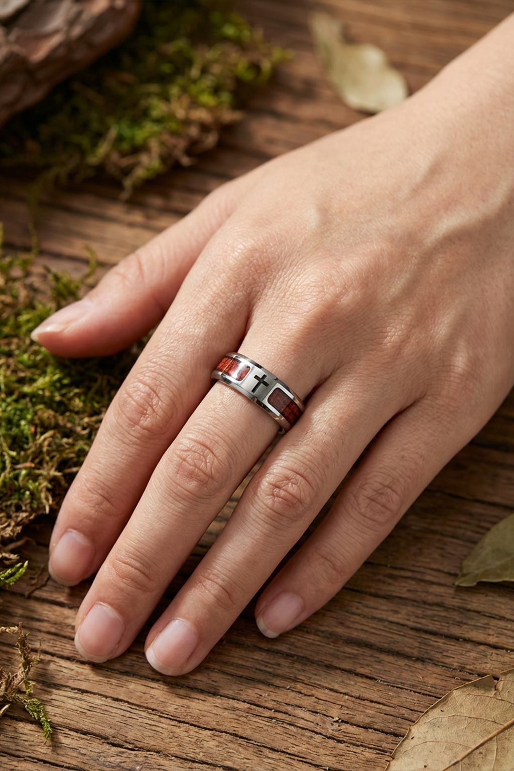 Bague Croix en Bois
