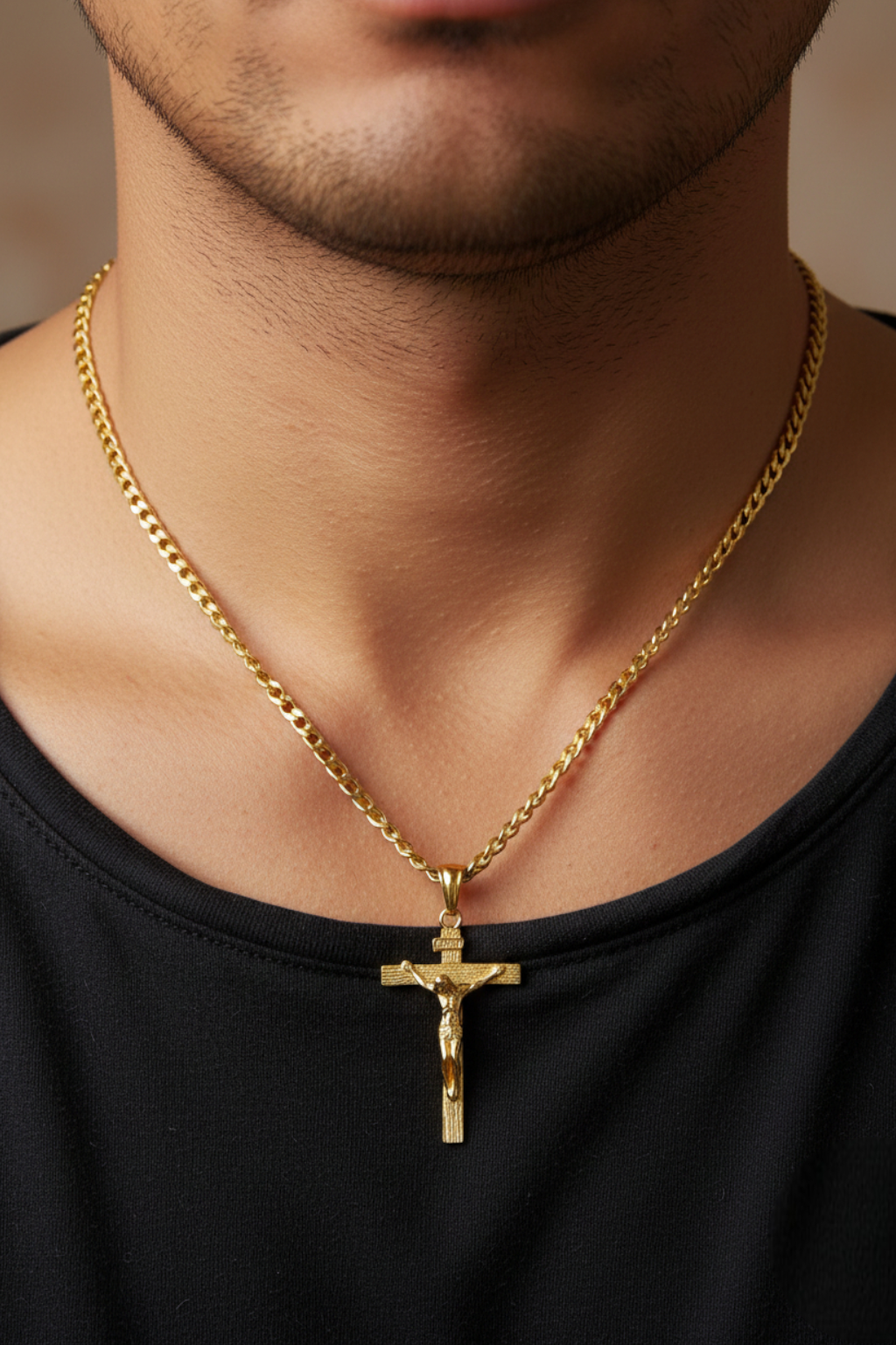 Collier Jésus  INRI Croix