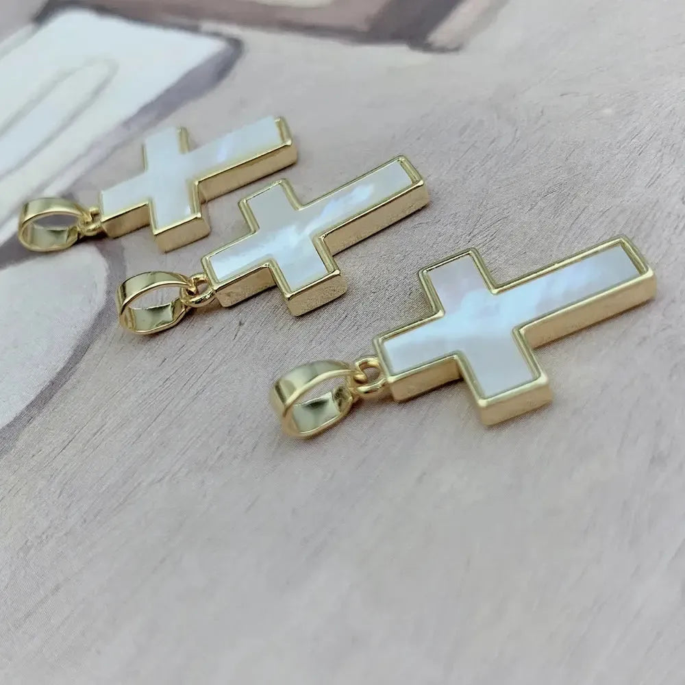 Pendentif croix nacre-Boutique Chrétienne